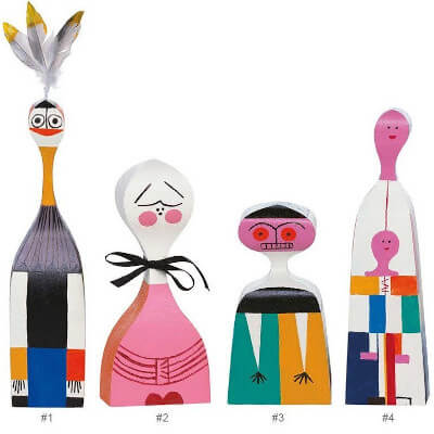 cinq fgurines wooden dolls de alexander girard
