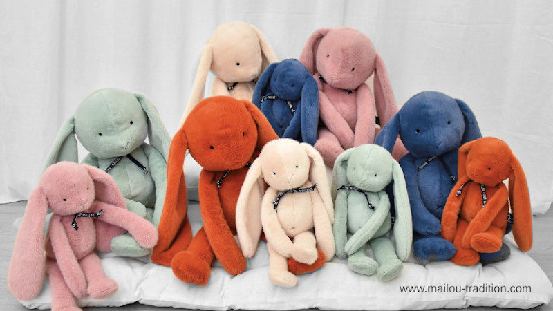 des peluches bebe de la marque mailou tradition