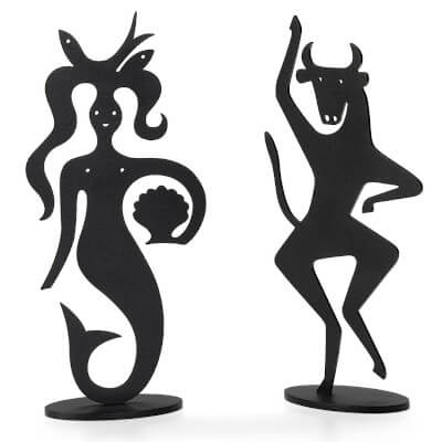 deux figurines silhouettes bull et mermaid de alexander Girard