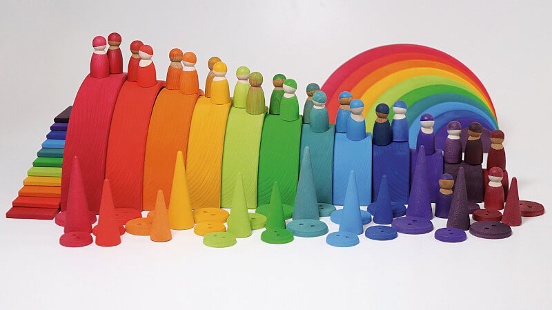 des jouets en bois grimms