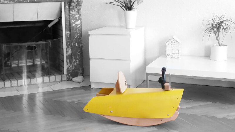 moto balancín de madera - color amarillo 3