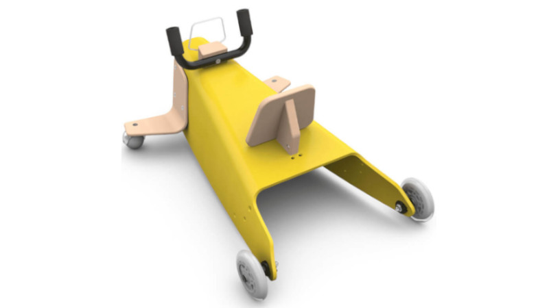 un porteur bébé avion en bois de couleur jaune