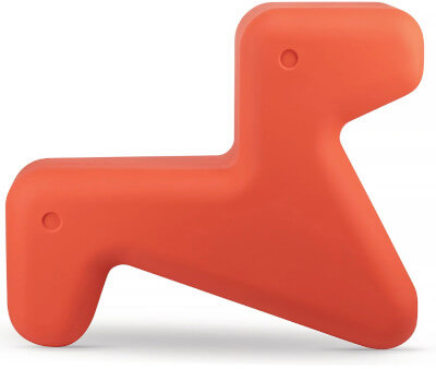 une chaise doraff enfant de la marque alessi de couleur orange